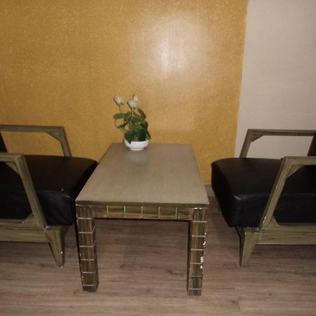 Hotel Majestic Shillong Bagian luar foto
