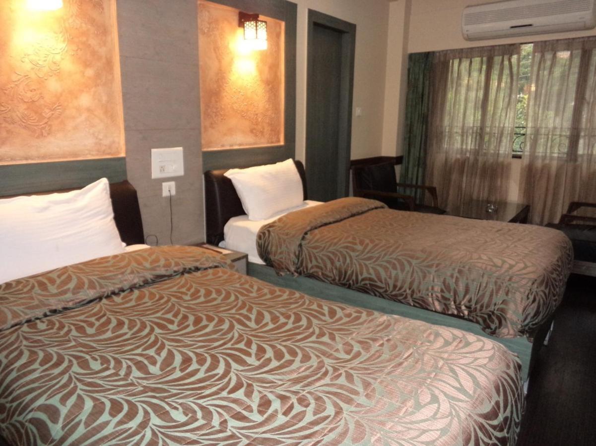 Hotel Majestic Shillong Bagian luar foto