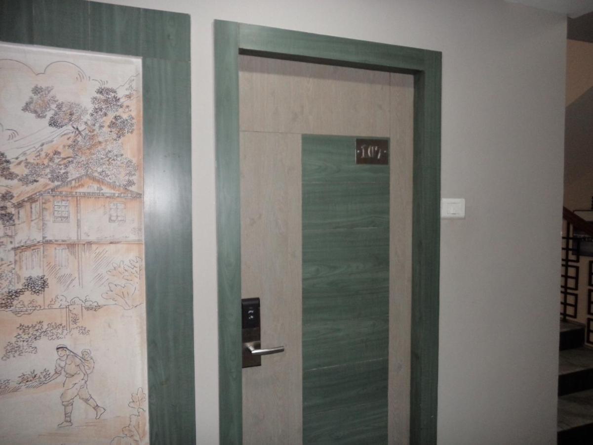 Hotel Majestic Shillong Bagian luar foto